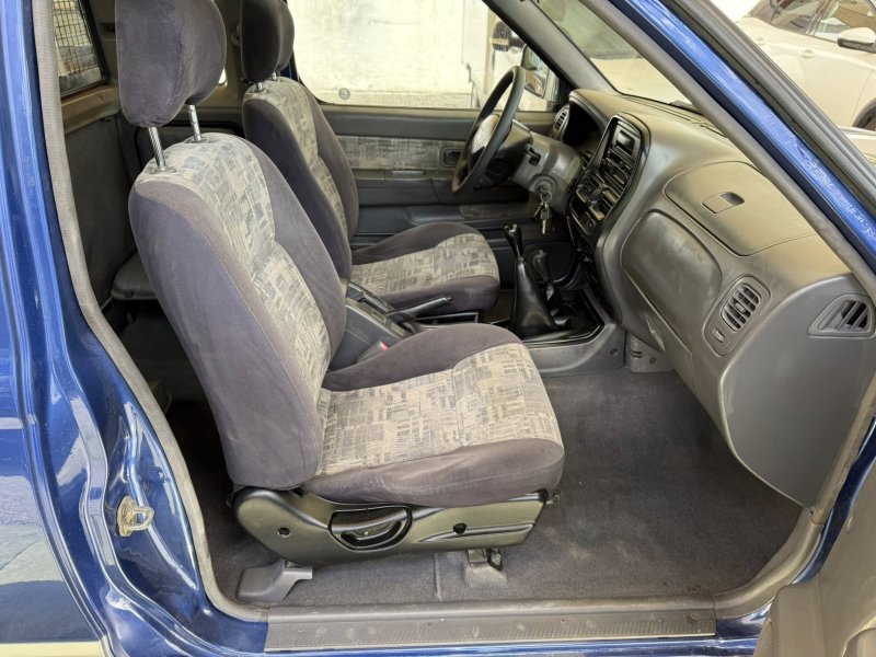 Nissan Navara D22 4x4 4 Lugares - Foto 9