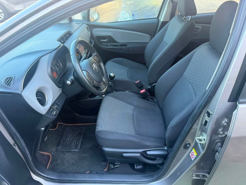 Toyota 1.4 D-4D Active - Foto 9