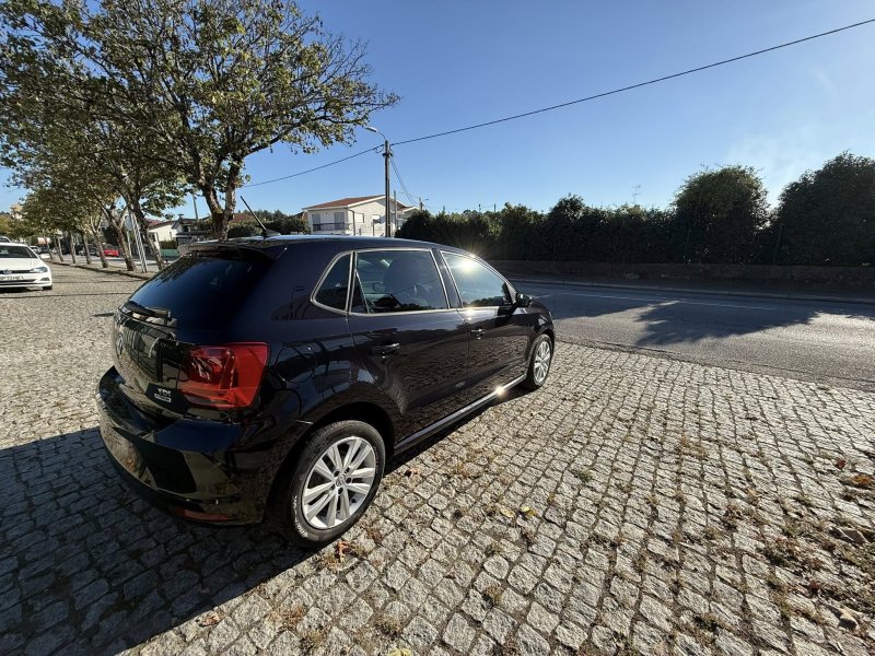 Volkswagen Polo 1.4 TDI  Trendline BlueMotion Tech - Foto 4