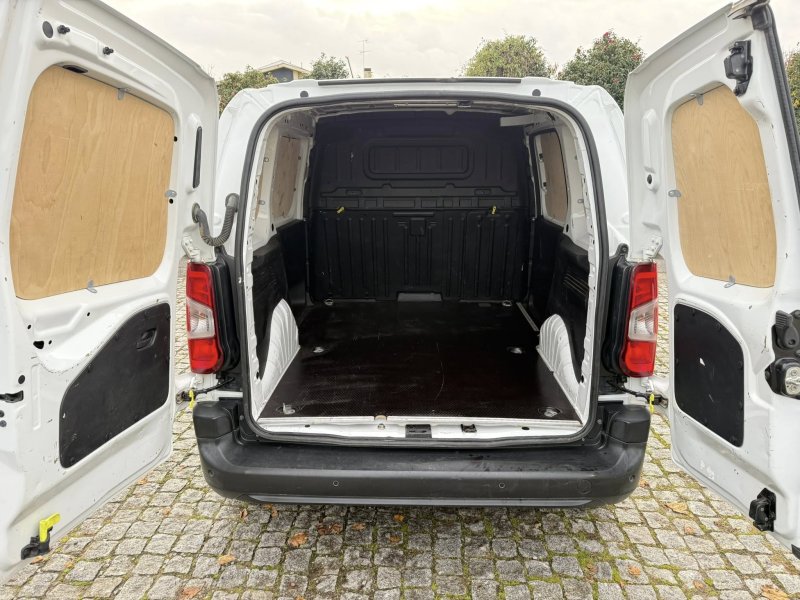 Citroen Berlingo 1.5 Blue-HDi Driver M 3 Lugares - Foto 8