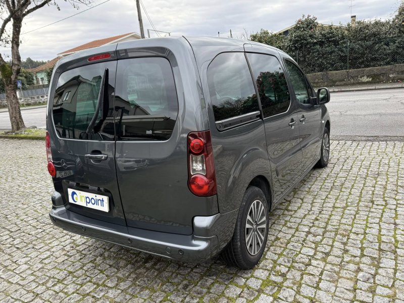 Peugeot 1.6 Blue-HDi Active 5 Lugares - Foto 7