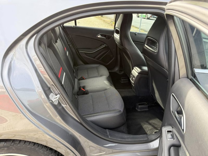 Mercedes A 160 CDI Urban - Foto 14