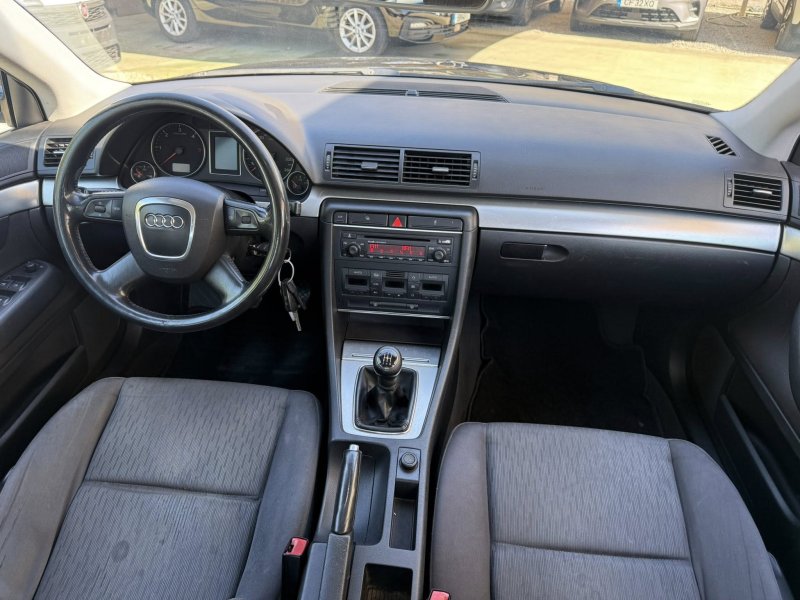 Audi A4 1.9 Tdi Sport Line - Foto 7