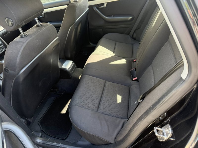 Audi A4 1.9 Tdi Sport Line - Foto 10