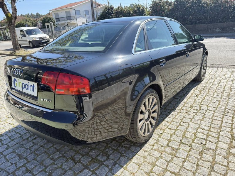 Audi A4 1.9 Tdi Sport Line - Foto 4